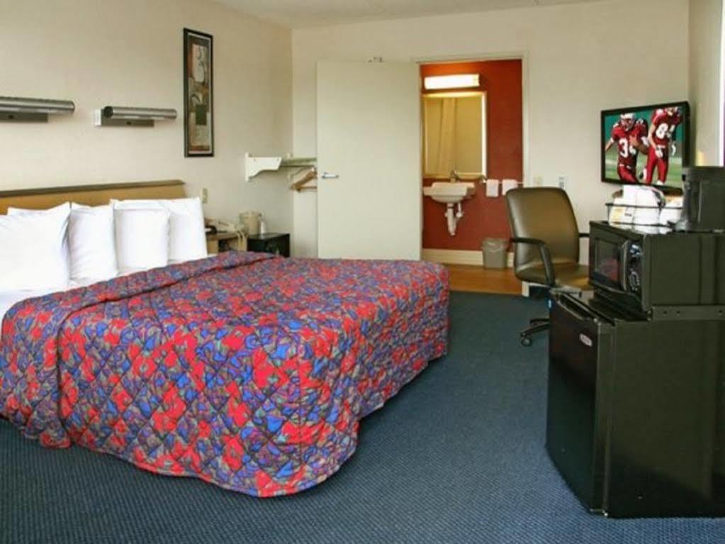 Red Roof Inn Mt Laurel Mount Laurel Eksteriør bilde